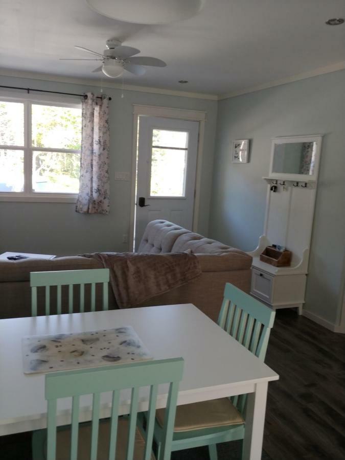 Lavenia Rose Cottages, Sunrise Cottage Catalina 외부 사진